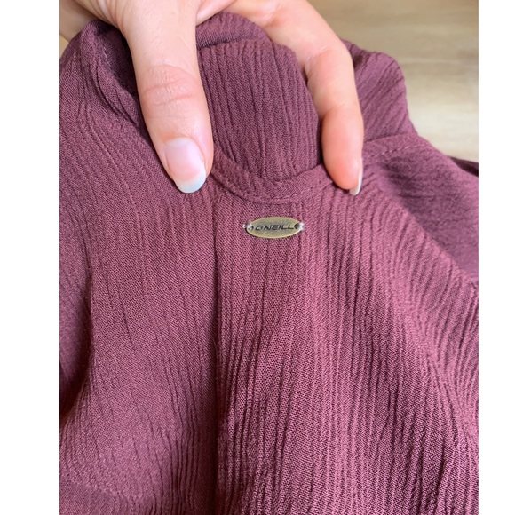 O’Neill women’s small maroon cutout long sleeve blouse - Picture 5 of 9